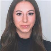 Profesora de Química y Biología. Diversas edades y niveles de enseñanza.